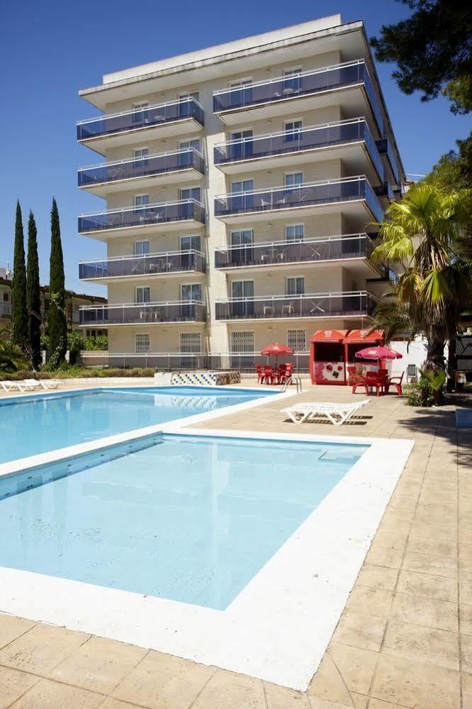 Apartamentos Intersalou Priorat Εξωτερικό φωτογραφία