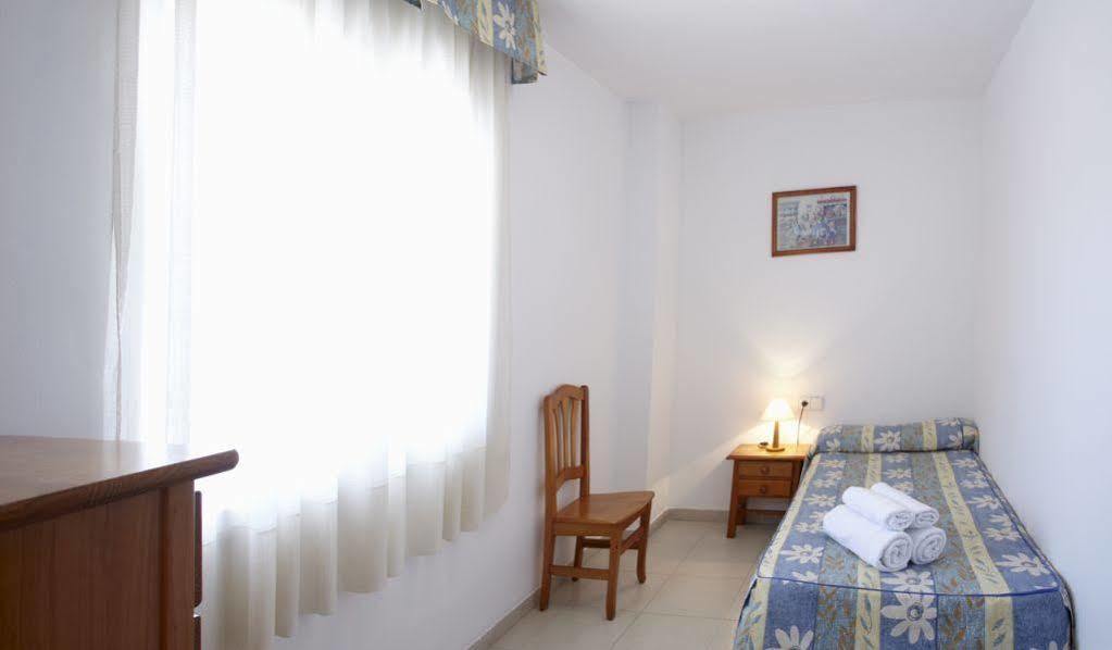 Apartamentos Intersalou Priorat Εξωτερικό φωτογραφία