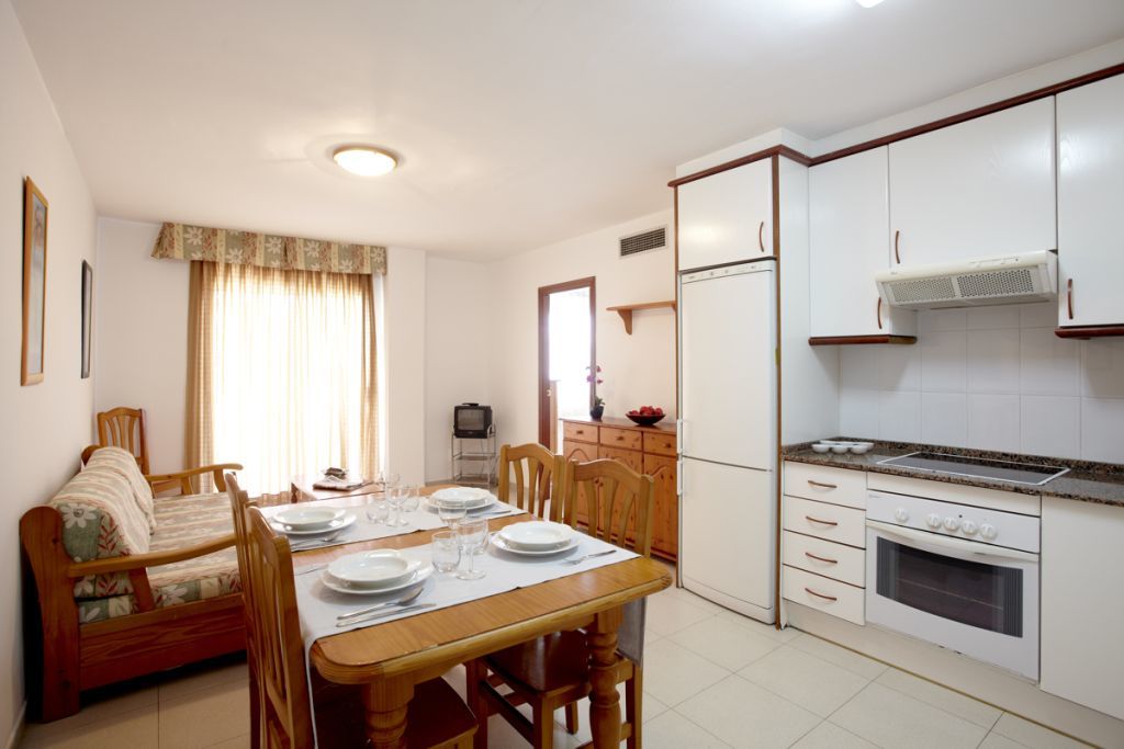 Apartamentos Intersalou Priorat Εξωτερικό φωτογραφία